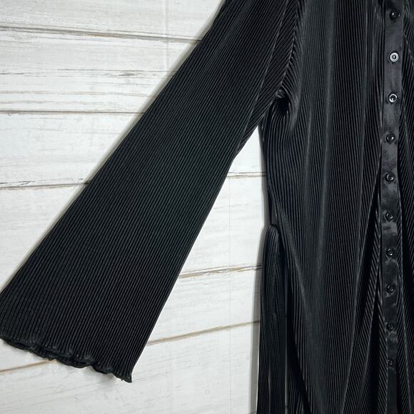 Mable Disco Plisse Mini Dress Black Size Small - Picture 10 of 11